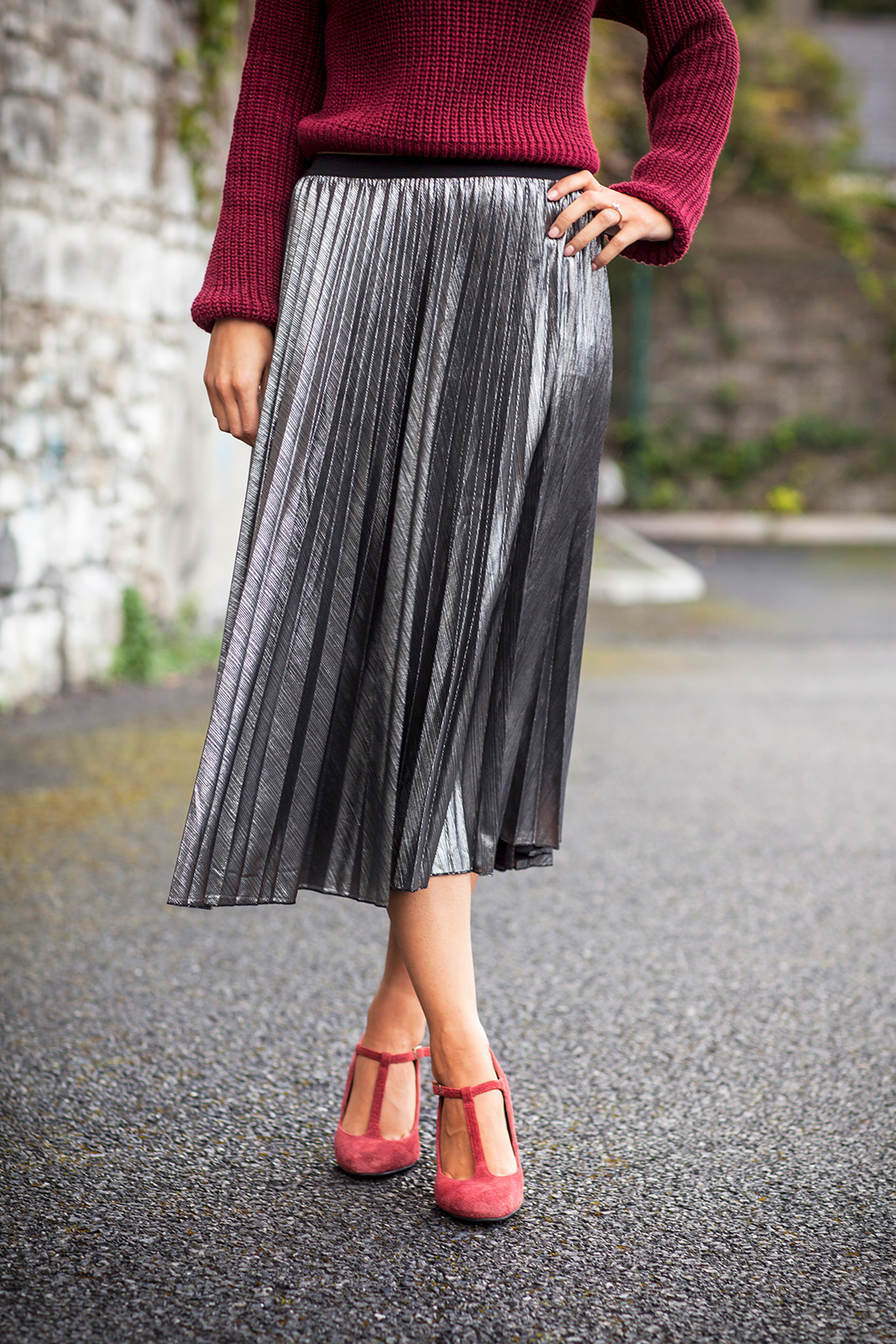 Made in Italy Gold Satin Pleated Maxi Skirt | Designer Desirables